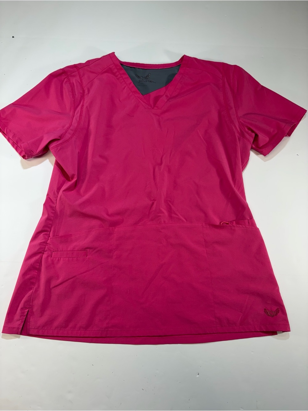 Smitten Pink V-Neck Stretch Scrub Top Medical Uniform Size Large LGE